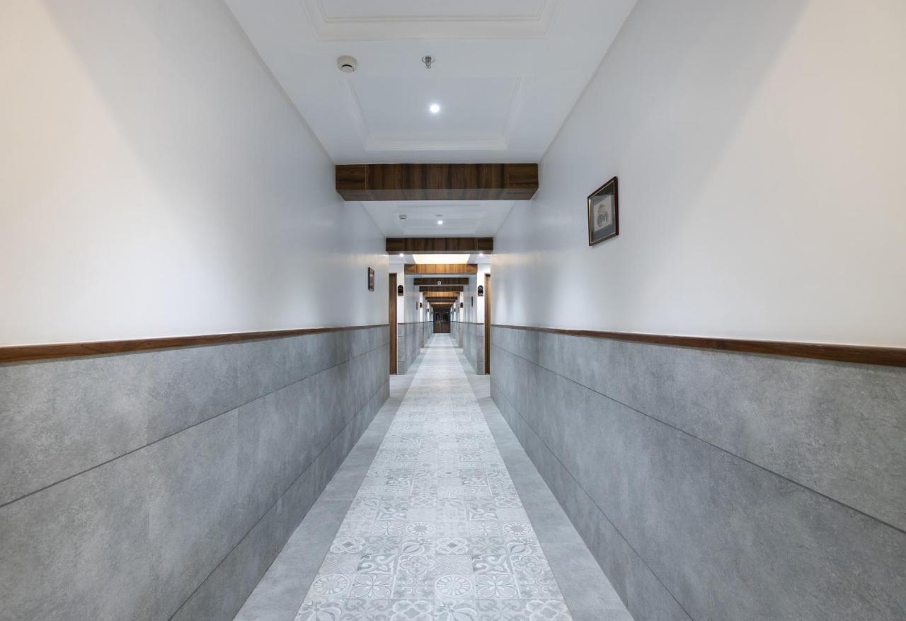 Palette - Hotel Welcome Kadi 외부 사진