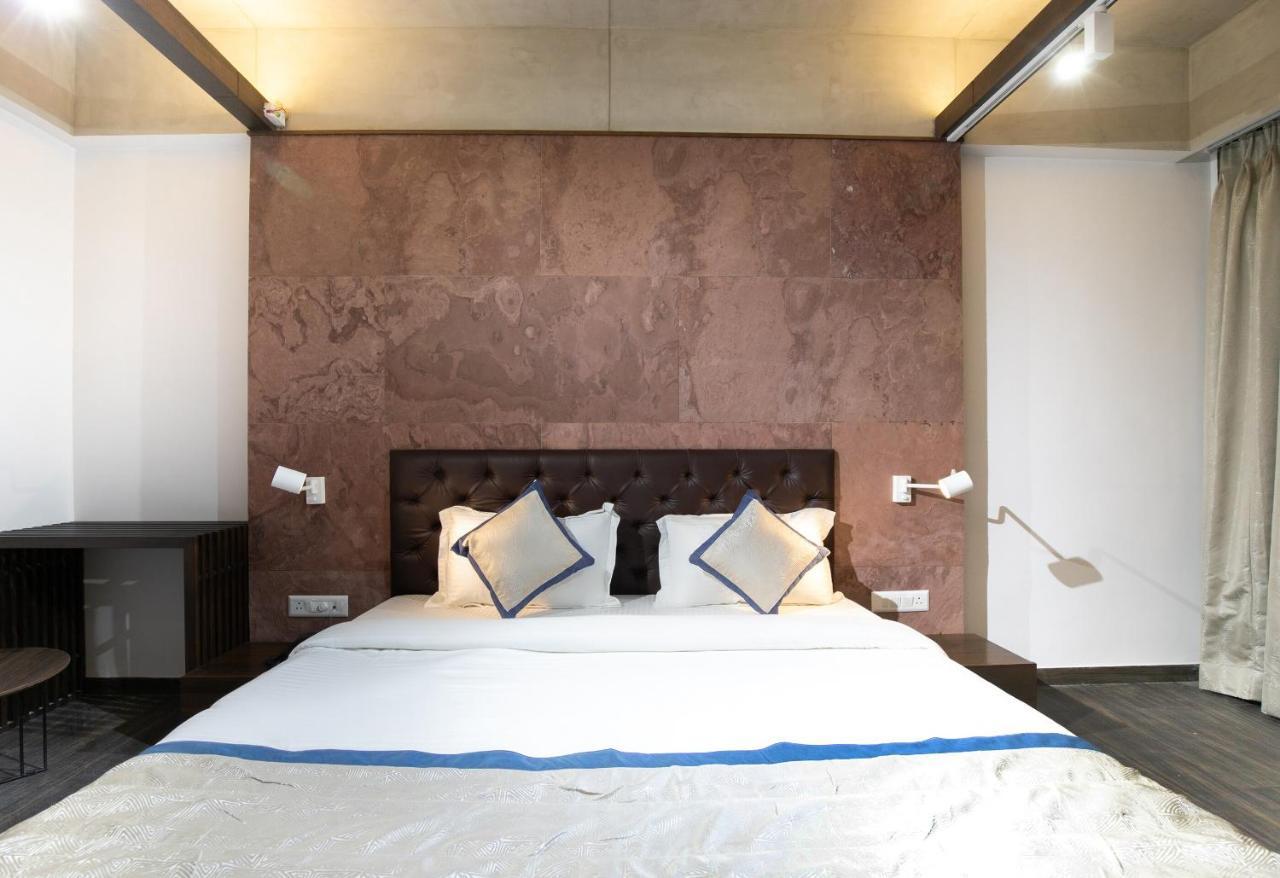 Palette - Hotel Welcome Kadi 외부 사진